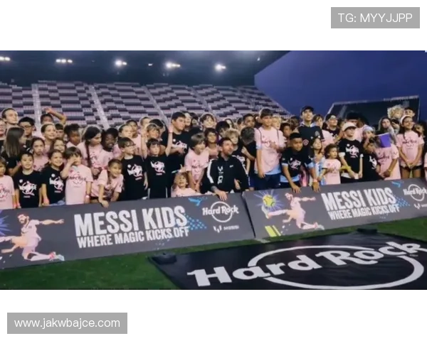 乐投letou最新米兰球迷互动社区热点话题深度探讨